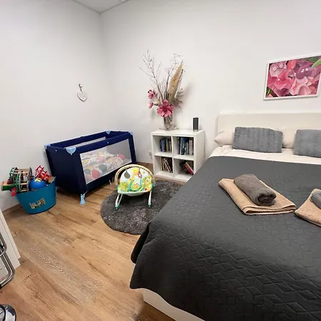Apartment Zentrum Mit Tiefgarage *