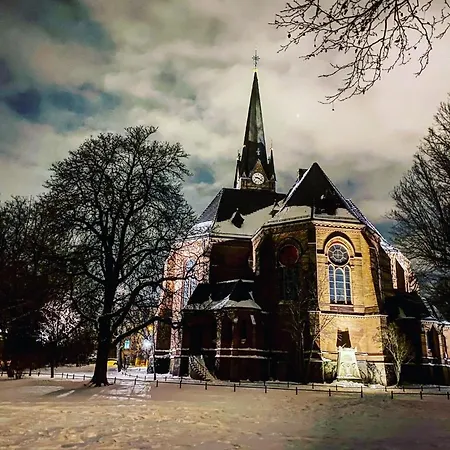 Zentrum Mit Tiefgarage