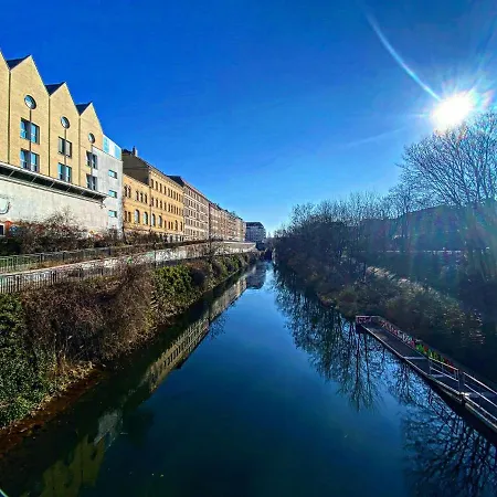 Zentrum Mit Tiefgarage Lipcse