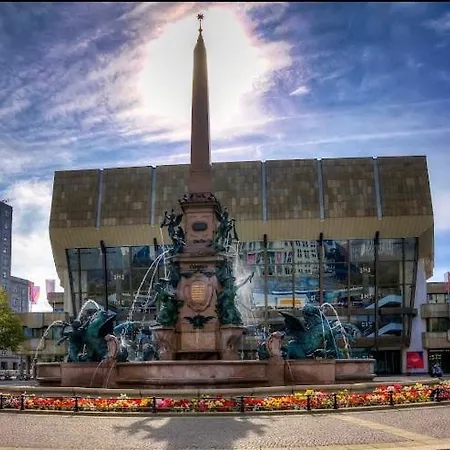 Zentrum Mit Tiefgarage * Λειψία