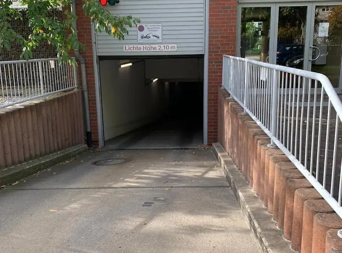 Zentrum Mit Tiefgarage ライプツィヒ